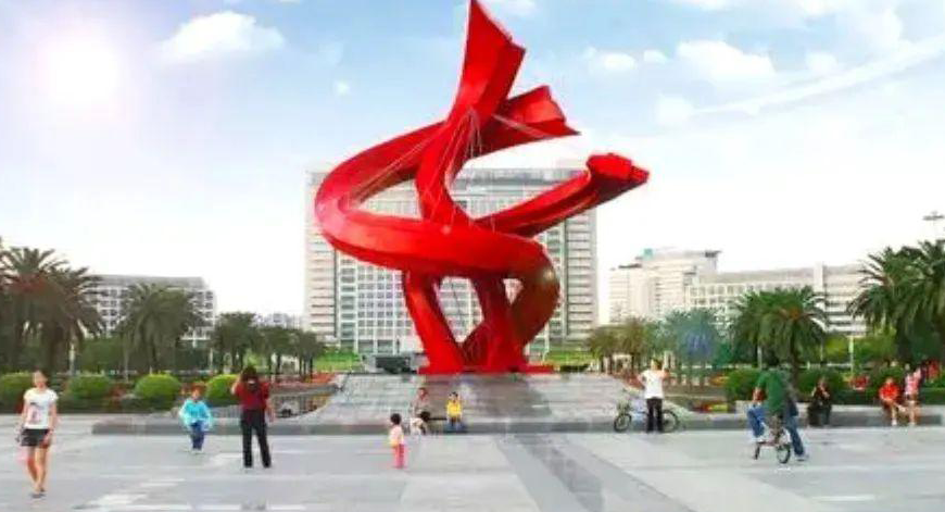 东莞出台18条法治“硬措施”，打造“产业链+法律服务”新格局