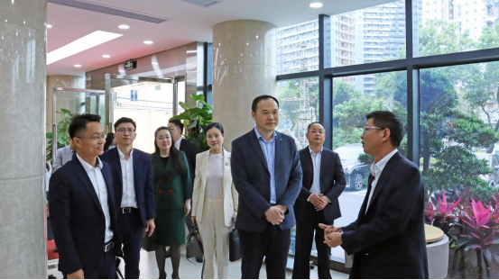 广东省律师协会城市更新法律专业委员会一行到东莞仲裁委员会调研交流